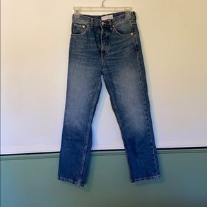 Topshop jeans size 25 cropped